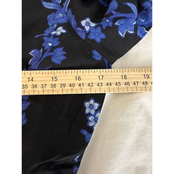 Band Of  Gypsies Blue Floral Long Sleeve Dress - Picture 5 of 7